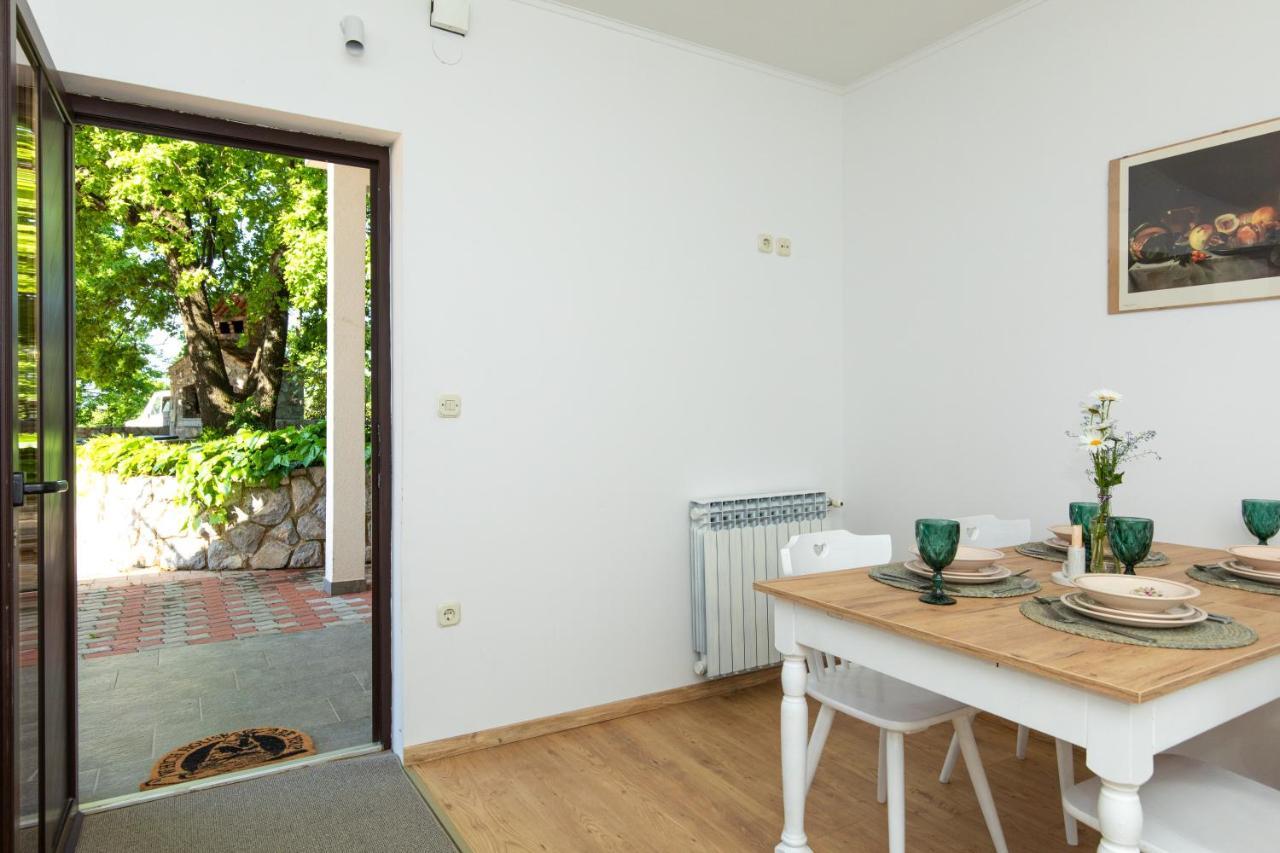 Double Oak Apartment Rijeka Exterior photo